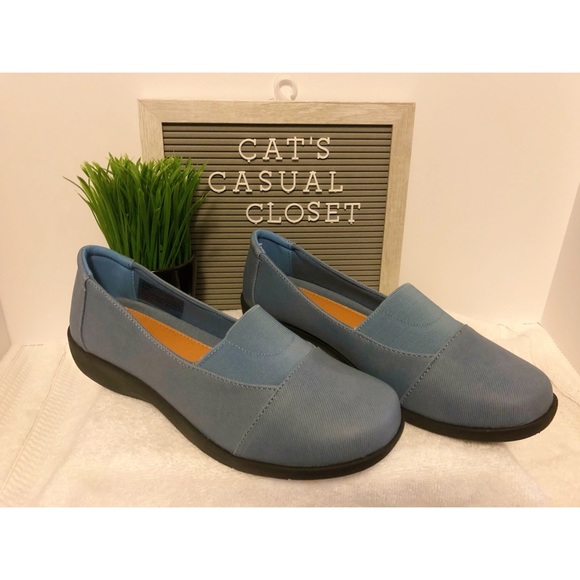 comfortview Shoes - Comfortview 9.5M Women's Flats